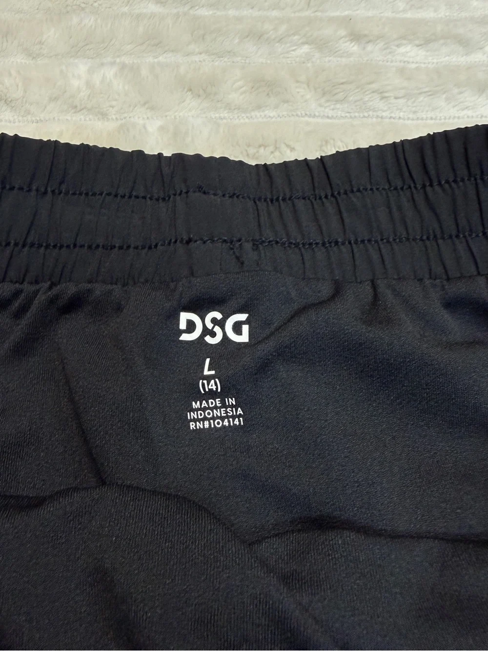 DSG: Girls Black / White Trim Athletic Short, Size L (14)